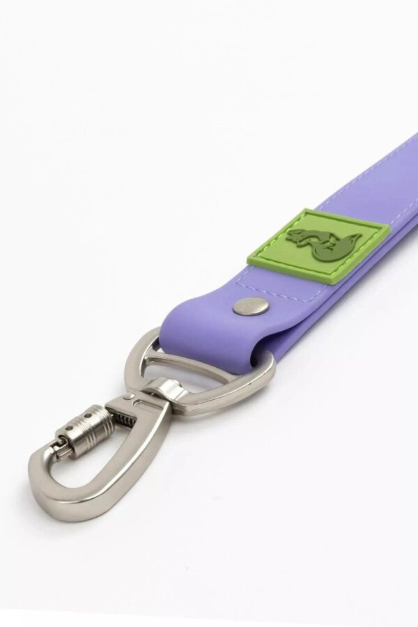 Lavender Garden Waterproof Dog Leash - Image 3
